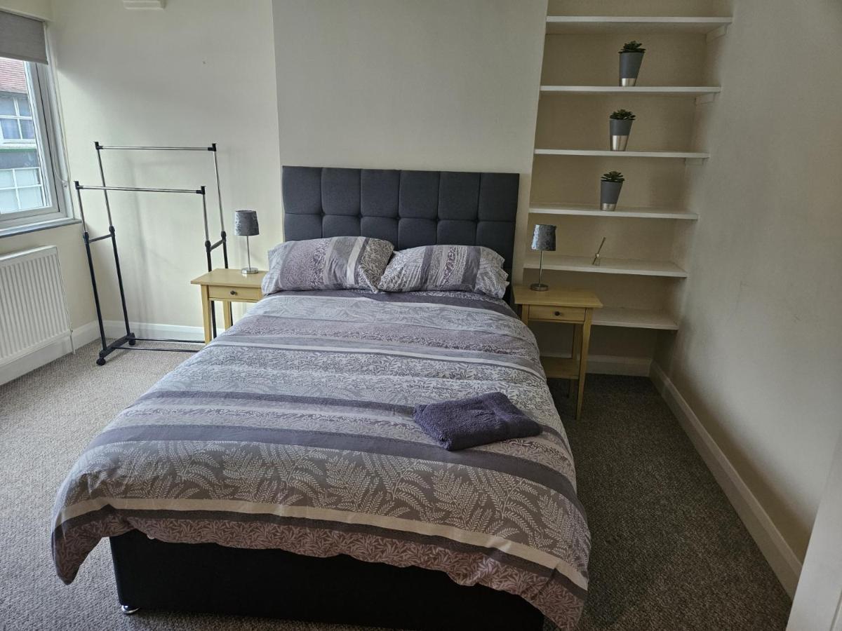 Leigh-On-Sea Retreat - 2 Bedroom Apartment エクステリア 写真